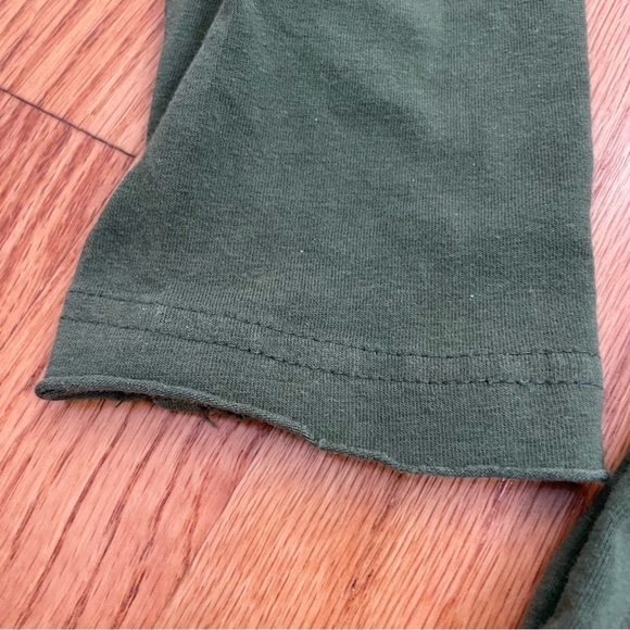 EDWARD DADA Men’s Green Embroidered long Sleeve Graphic Tee T-Shirt Small - Picture 9 of 12